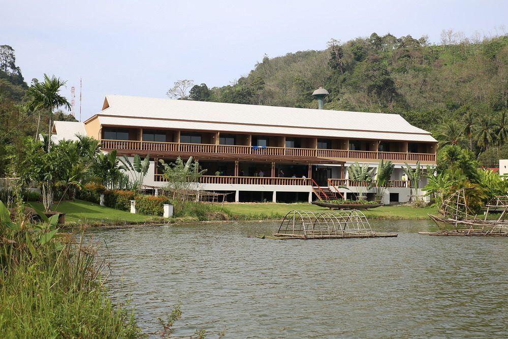 Casa Sakoo Resort Plage de Naithon Extérieur photo